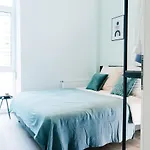 Deluxe Flat, Zentral, Ps4, Netflix, דירה אופנבאך