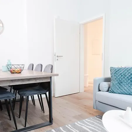 Deluxe Flat, Ps4, Parken, Netflix, Zentral Apartment Offenbach am Main