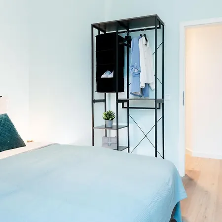 Deluxe Flat, Ps4, Parken, Netflix, Zentral *
